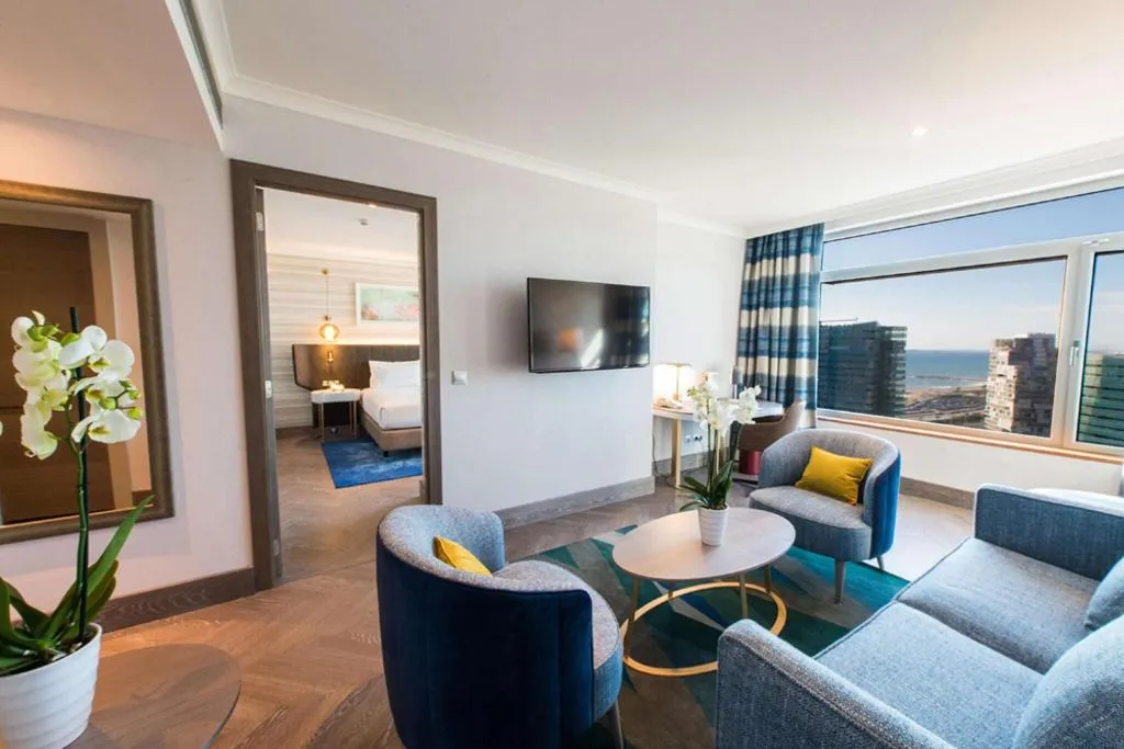 Room, Hilton Diagonal Mar Barcelona, Barcelona