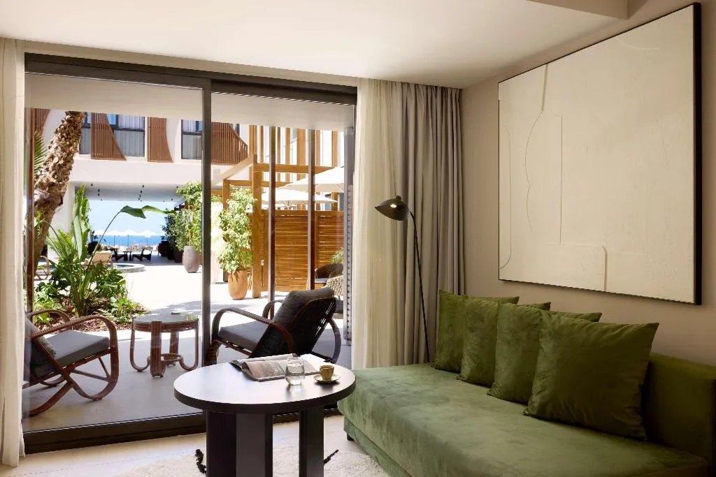 Room, Aulus Chania Resort, Curio Collection by Hilton, Thessaloniki