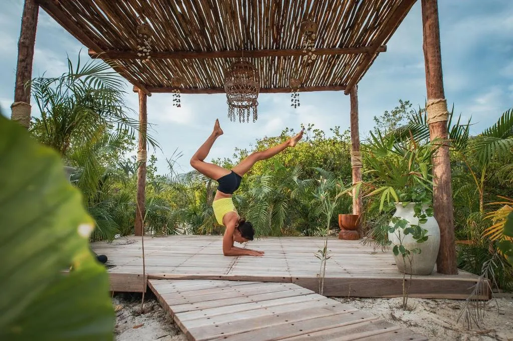 Sports and Entertainment, Delek Holbox, Cancun Area