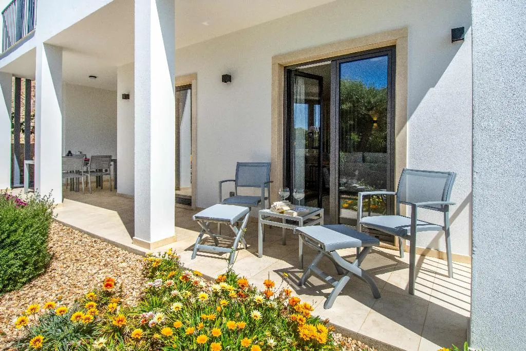 TOWNHOME THREE BEDROOMS Room, Carvoeiro Gardens, Algarve