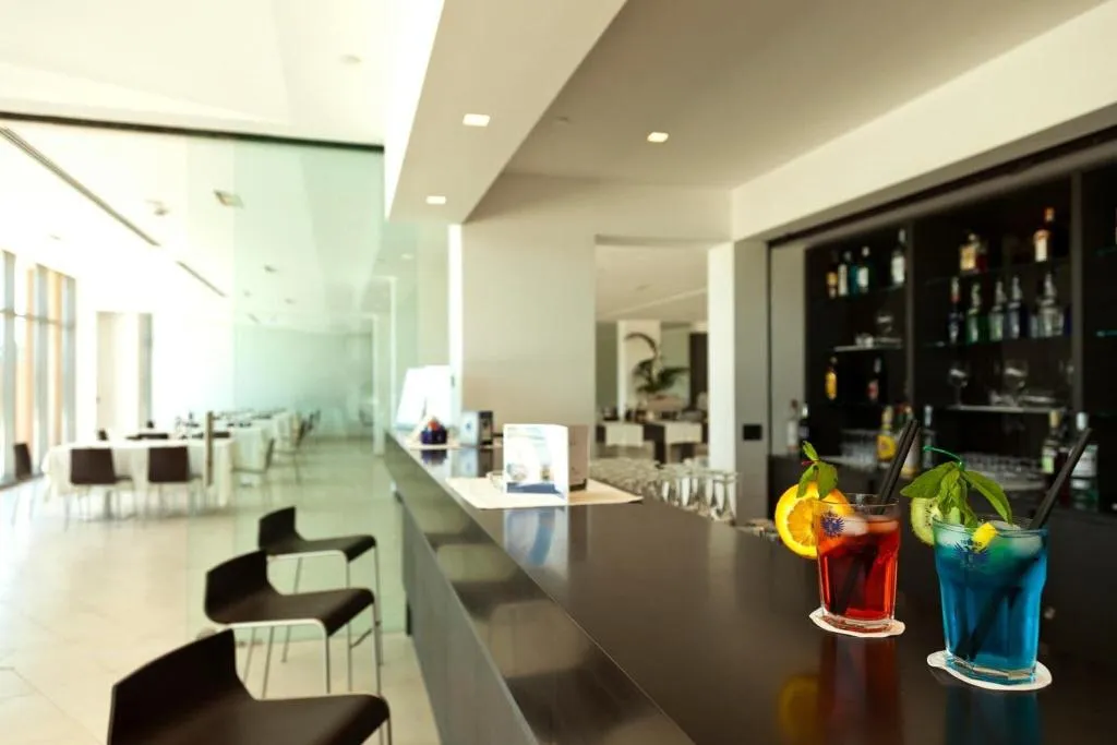 Bar, Inn Naples Airport, Naples
