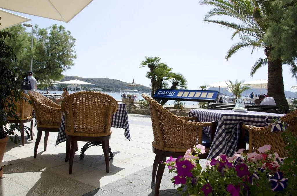 Restaurant, Capri, Majorca
