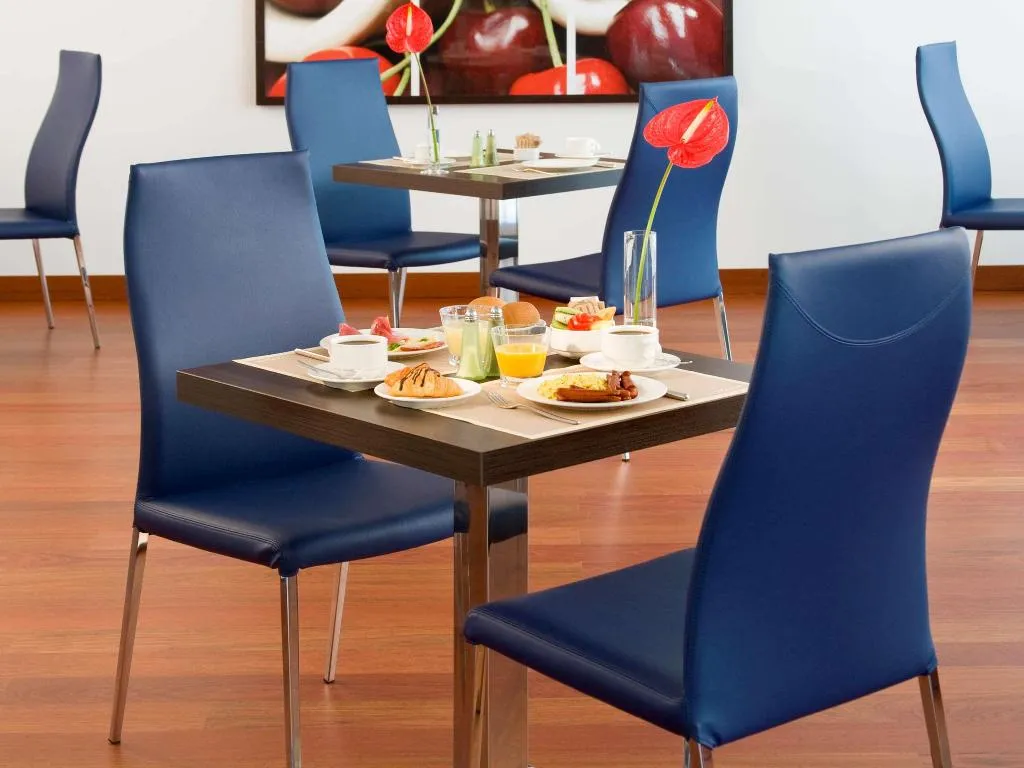Restaurant, Novotel Milan Malpensa Airport, Milan