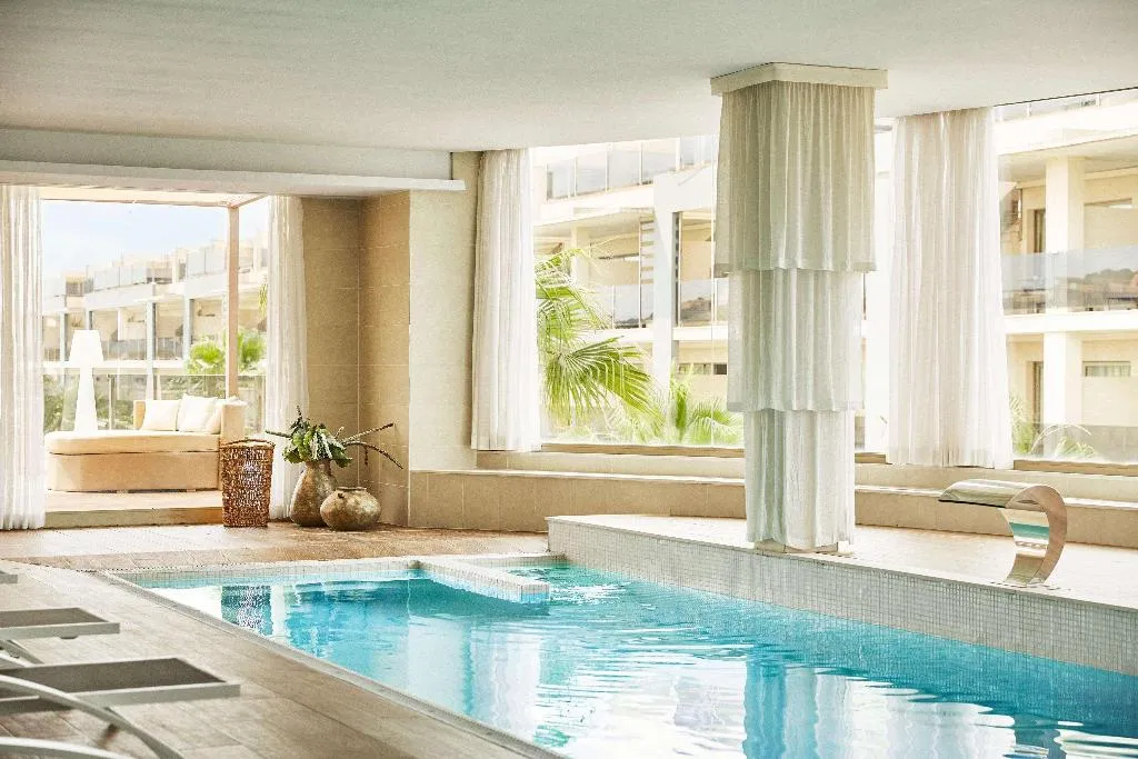 Pool, Zafiro Palace Alcudia, Majorca