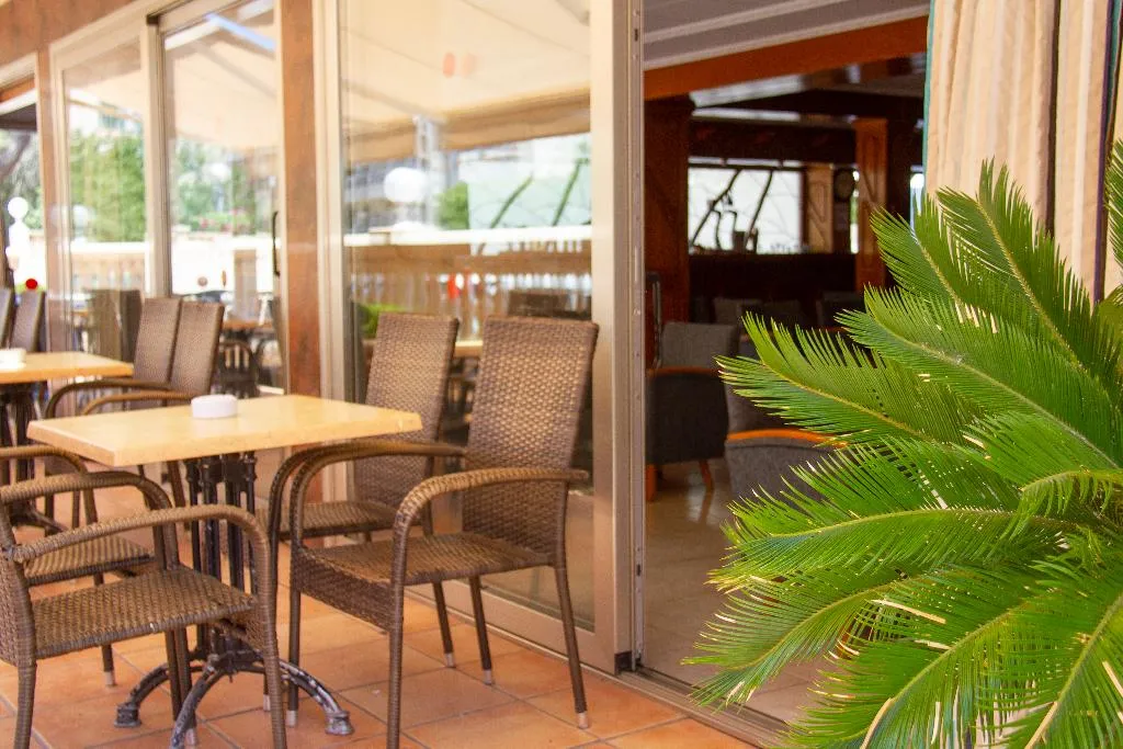 Terrace, Hotel Selva Arenal, Majorca