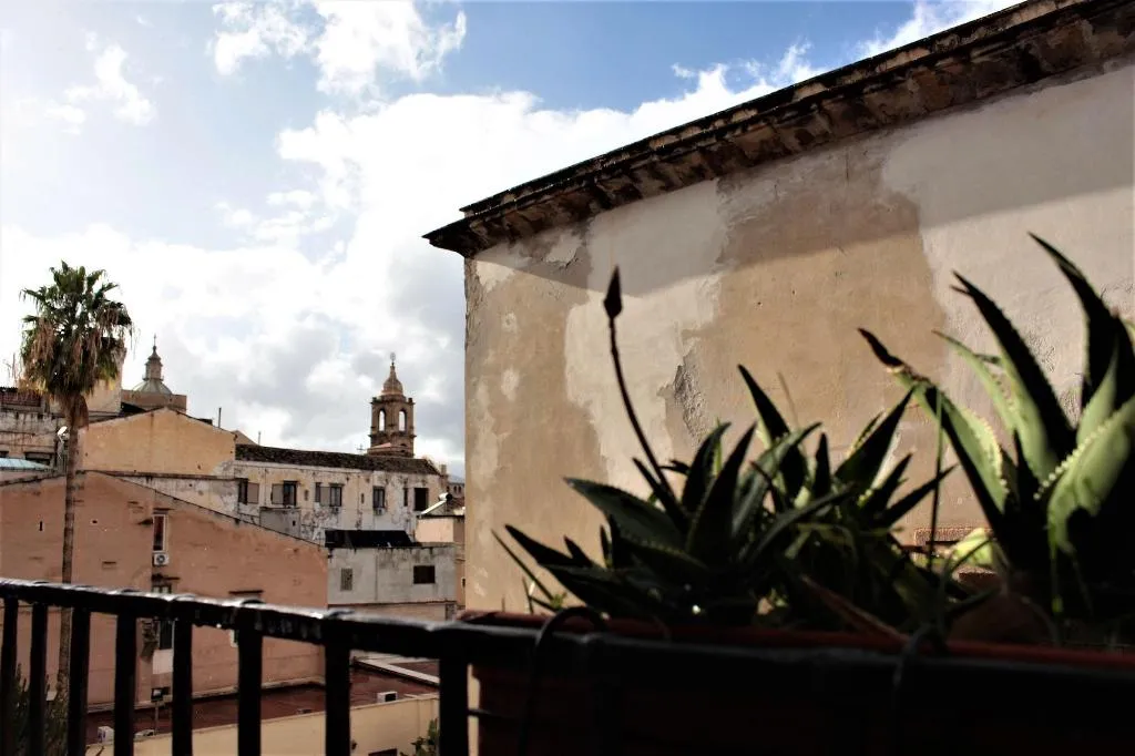 General view, La Via Delle Biciclette, Palermo