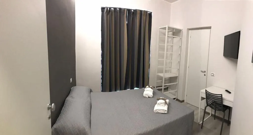 Room, Sangia Guest House, Naples