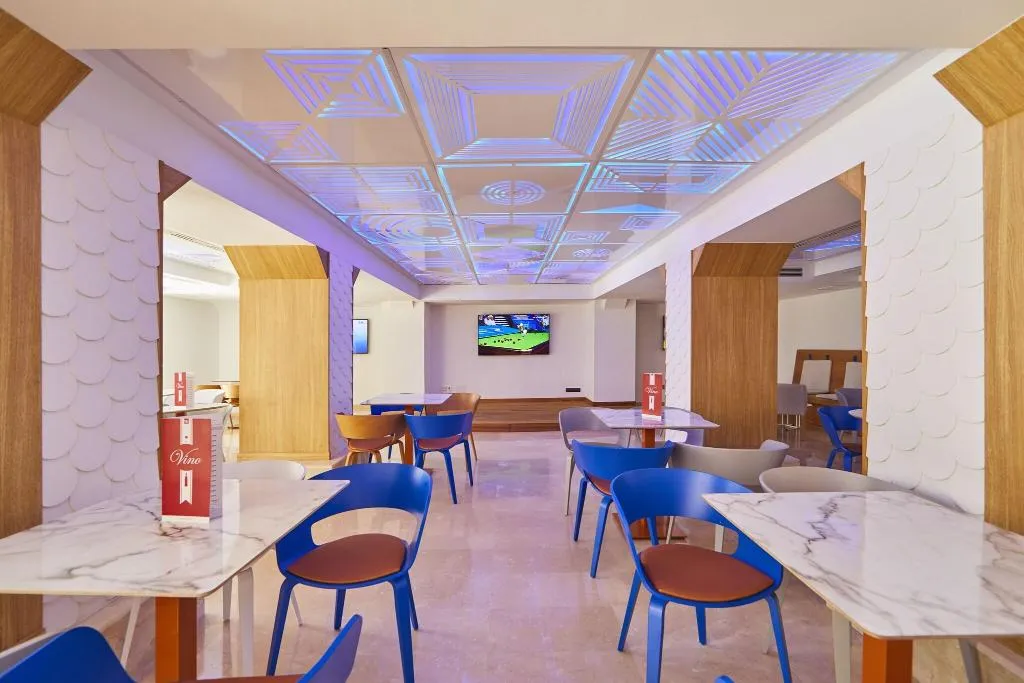 Bar, Mediterranean bay, Majorca