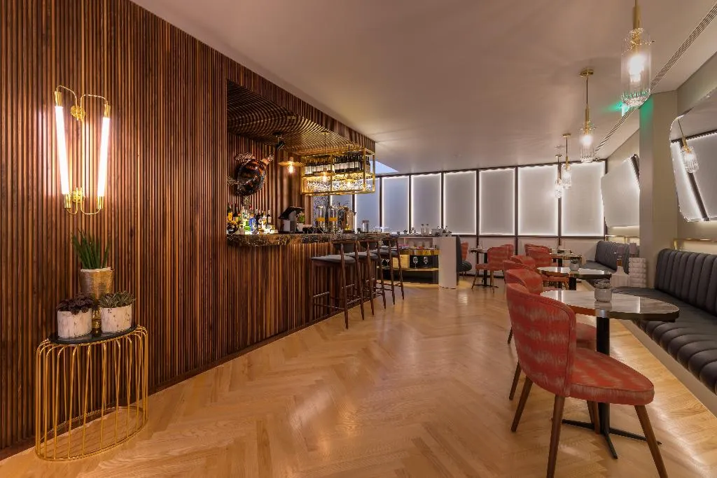 Bar, The Convo Porto Hotel & Suites, Porto