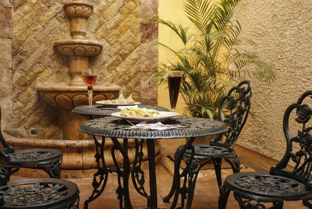 Restaurant, Hotel Maya Campeche, Cancun Area