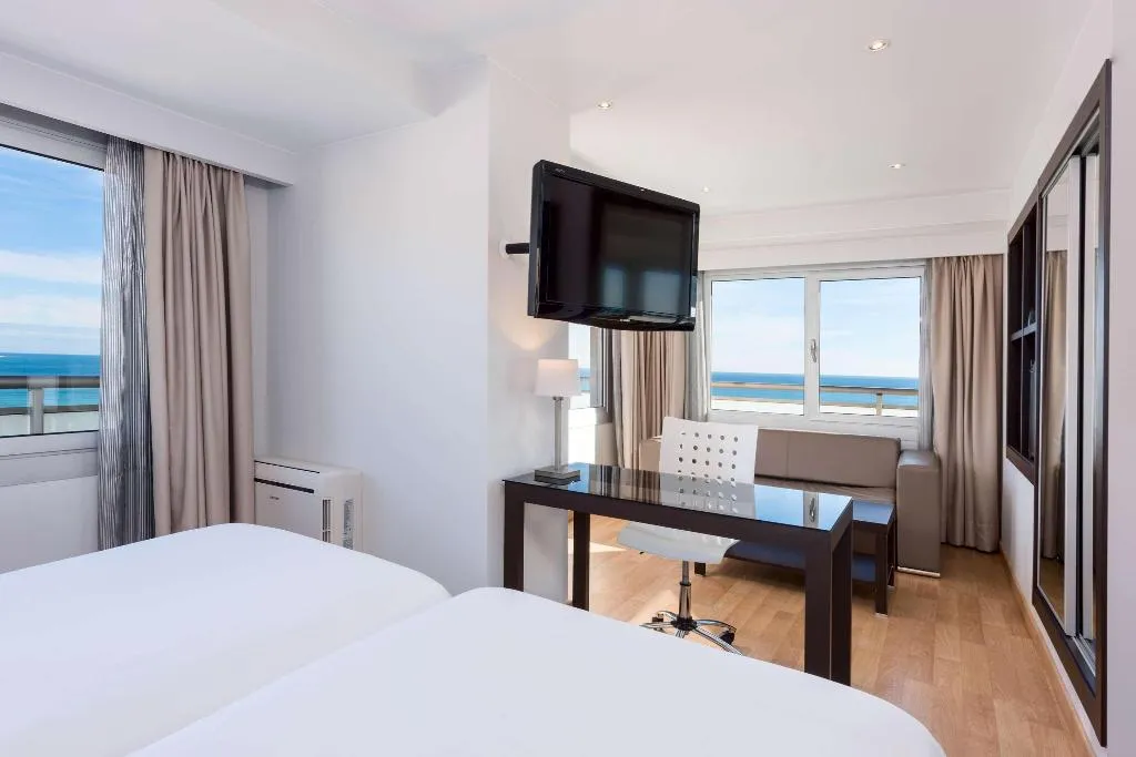 DOUBLE SUPERIOR WITH VIEWS Room, Hotel Alicante Gran Sol Affiliated by Melia, Costa Blanca