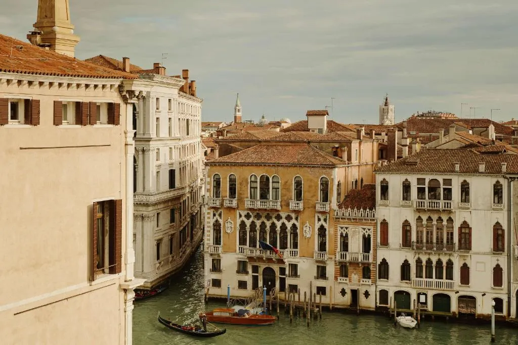 Room STANDARD Room, Aman Venice, Venice