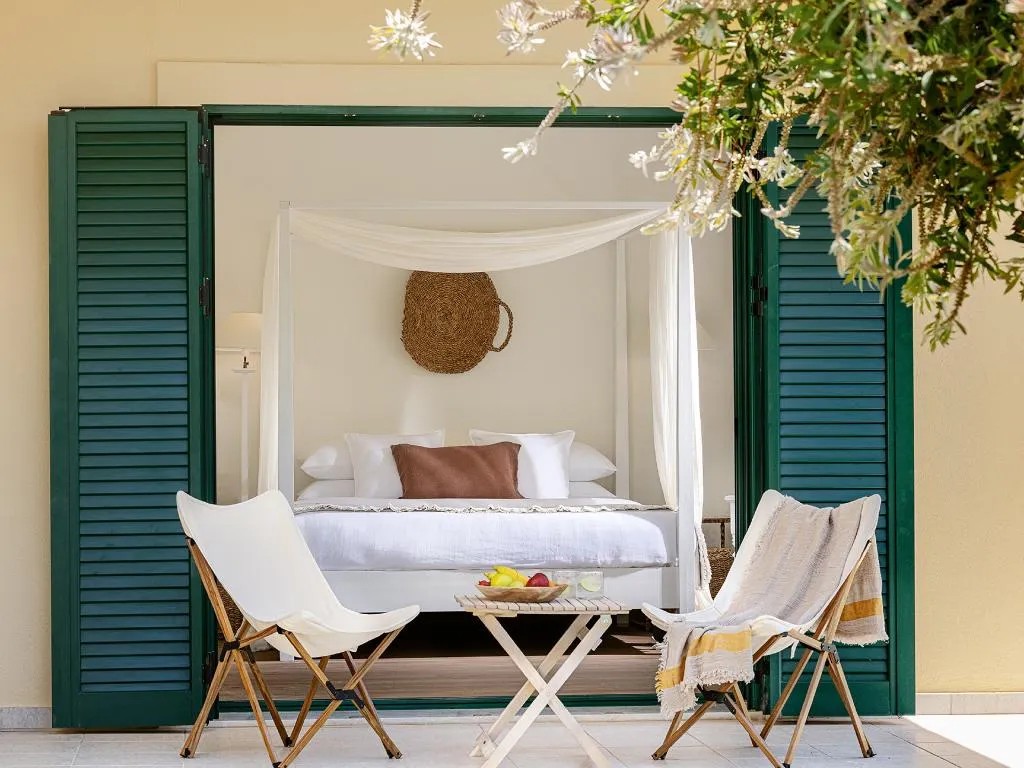 FAMILY ROOM STANDARD Room, Grecotel LUXME Costa Botanica, Corfu