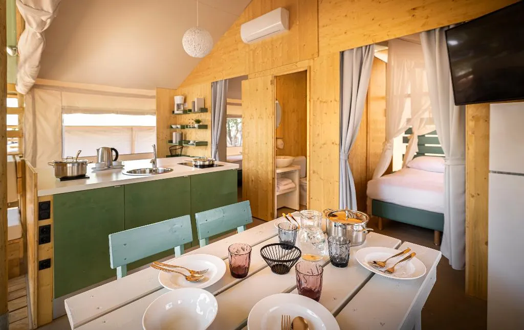 Tent SUPERIOR Room, Amarin Campsite Glamping, Istria