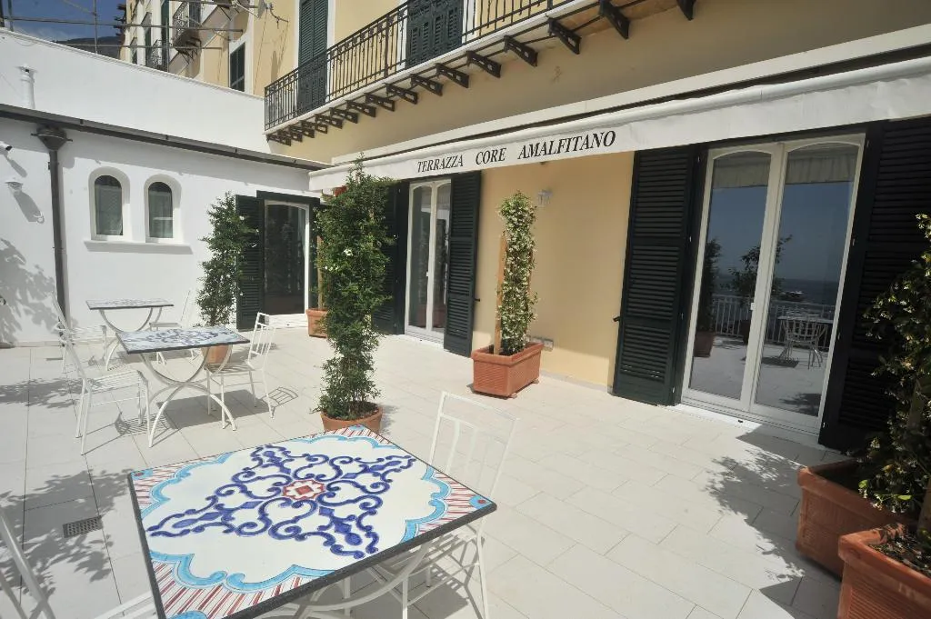 Terrace, Core Amalfitano City Suites, Naples