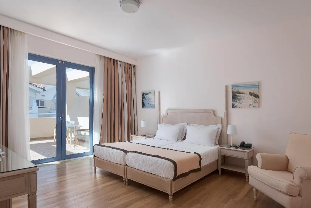 JUNIOR SUITE STANDARD Room, Alkyon Resort Hotel & SPA, Kalamata