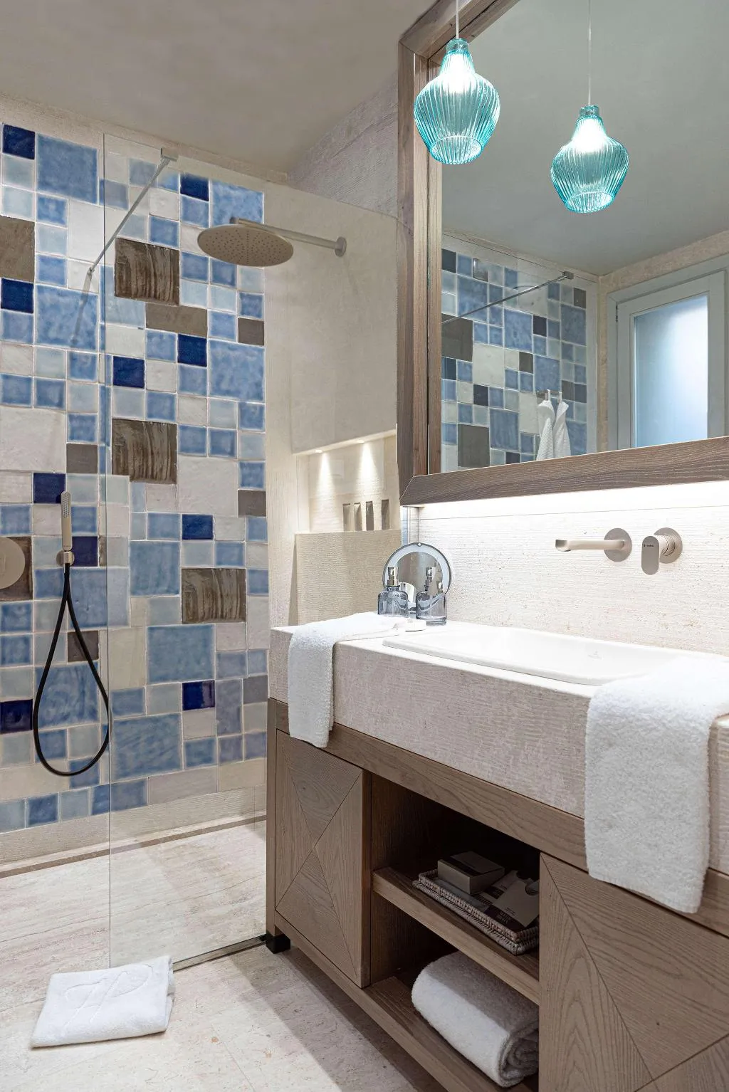 JUNIOR SUITE LAGOON VIEW Room, 7pines Resort Sardinia Destination By Hyatt, Olbia