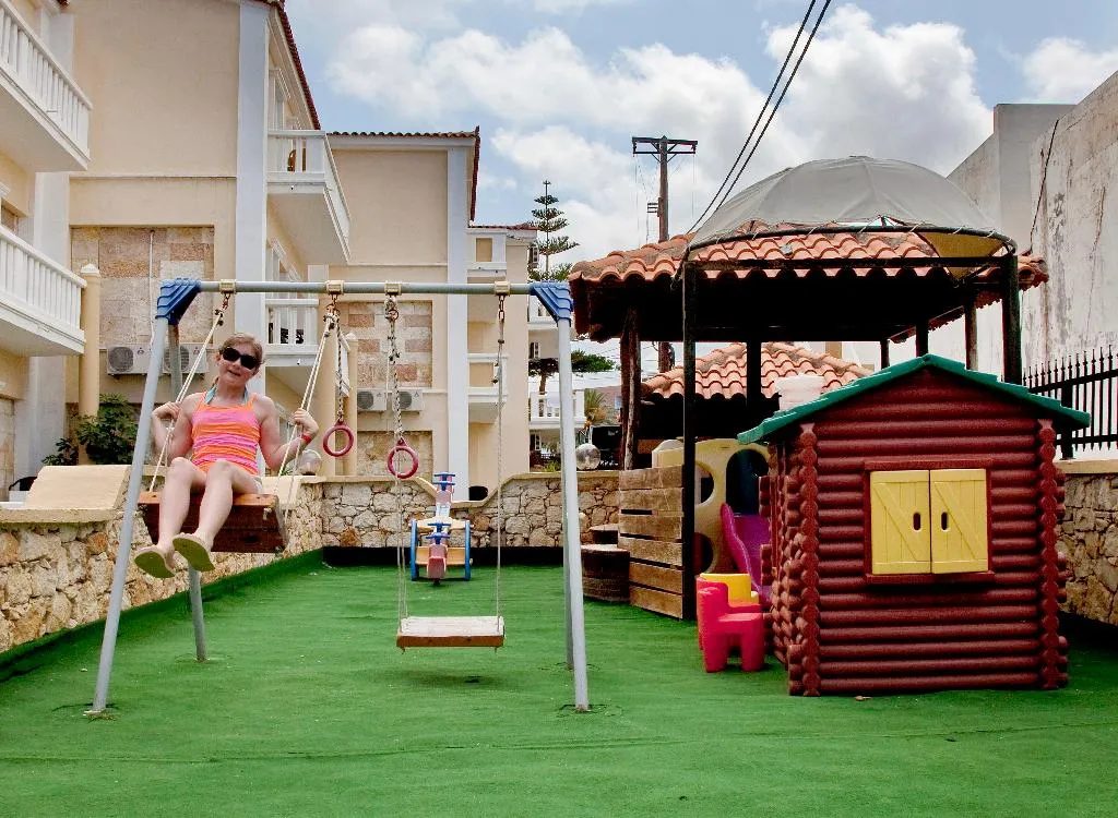 Sports and Entertainment, Jo An Beach, Crete