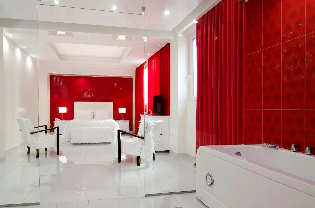 JUNIOR SUITE CLASSIC Room, Athens Status Suites, Athens