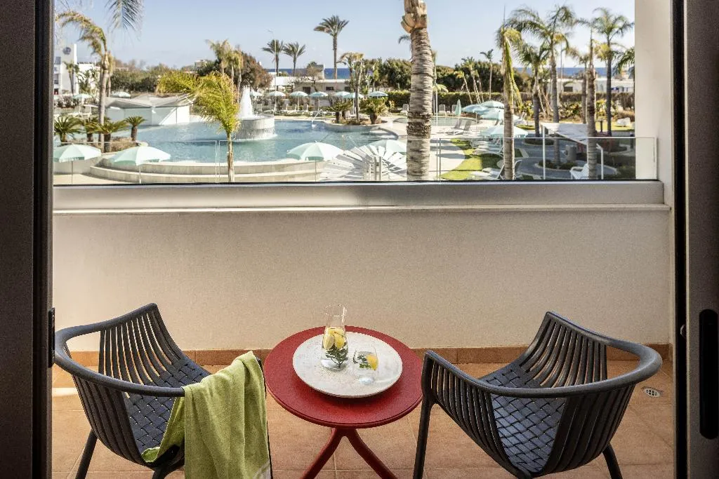 SUITE GARDEN VIEW Room, Faros Hotel Ayia Napa, Cyprus