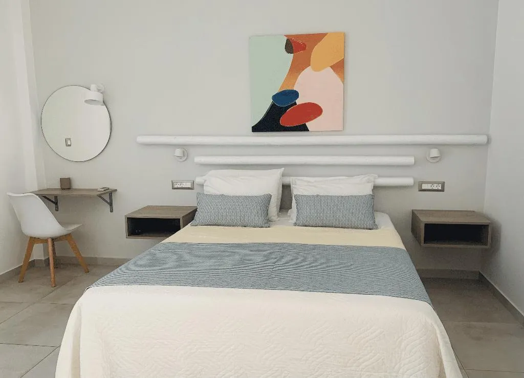 STUDIO PARTIAL SEA VIEW Room, Sonio Beach, Crete