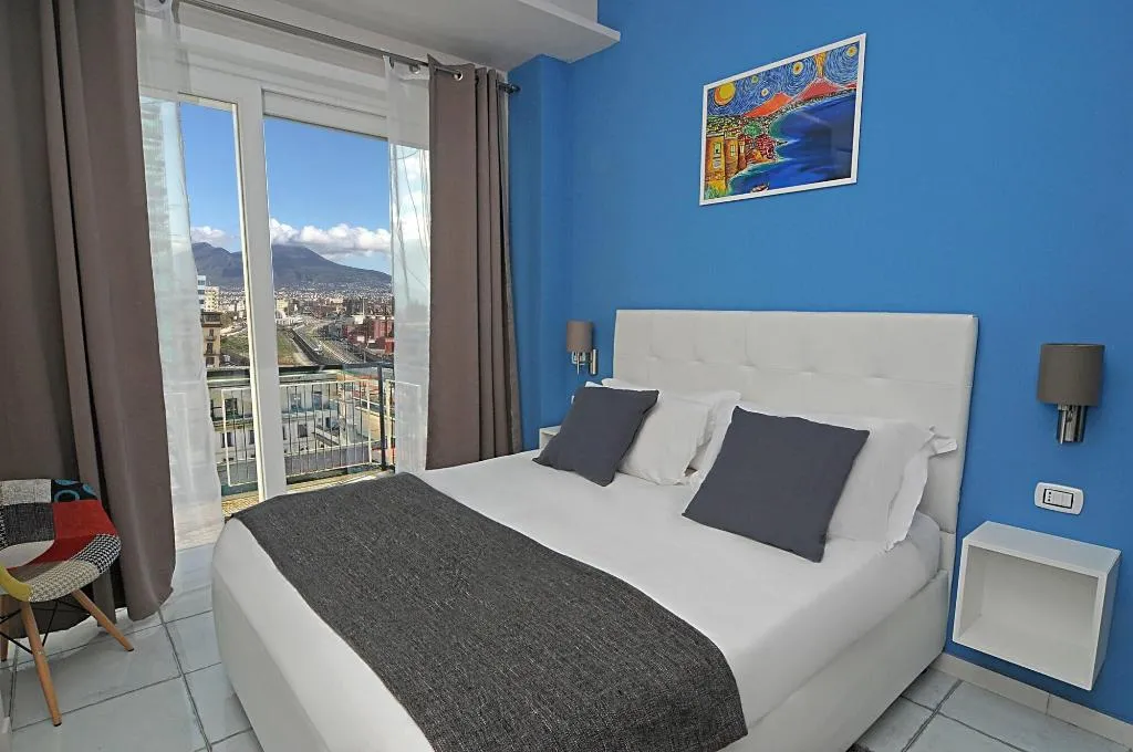 General view, La Casa Di Giorgio, Naples