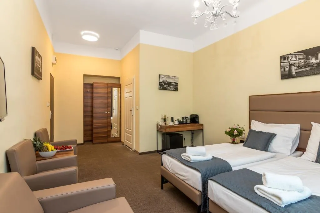 TRIPLE STANDARD Room, Aparthotel Old Town, Krakow