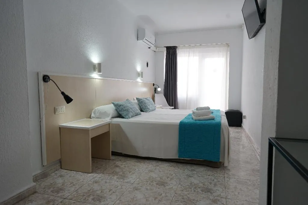 Double or Twin WITH BALCONY Room, Teide, Majorca