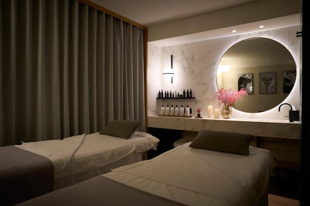 Sports and Entertainment, Kimpton Vividora Hotel, Barcelona