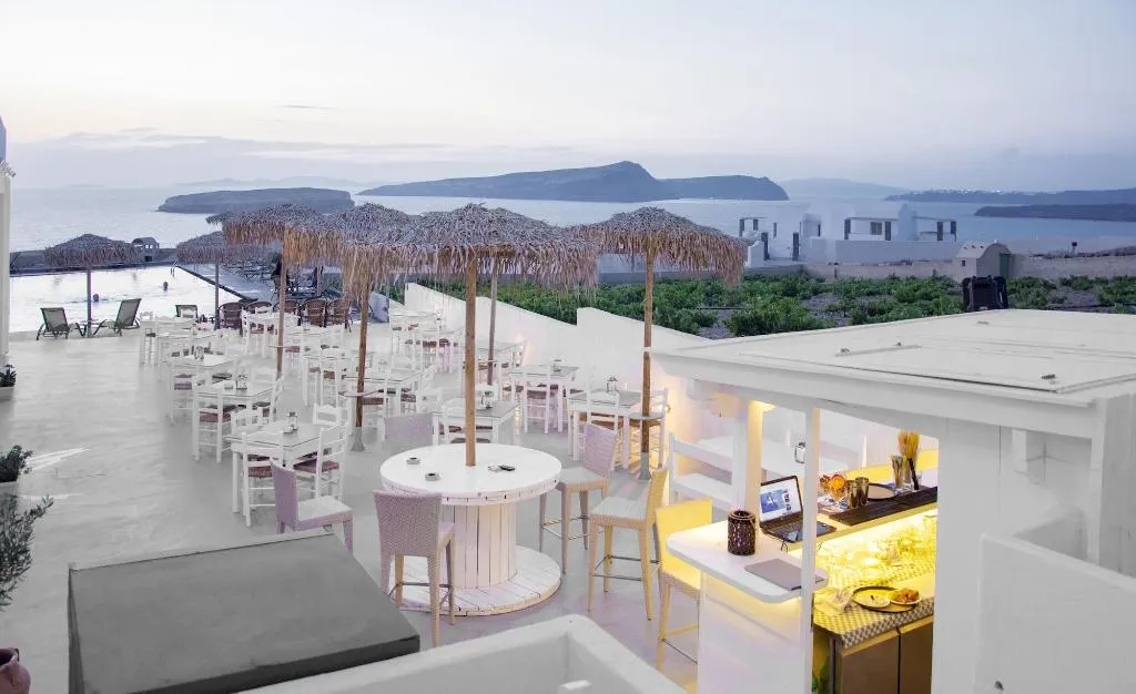 Sports and Entertainment, Sunset Faros, Santorini