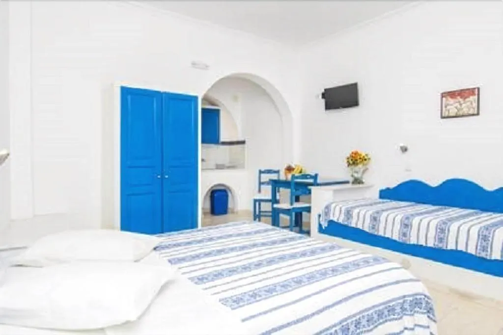 Room, Dioskouri Art Villas, Santorini