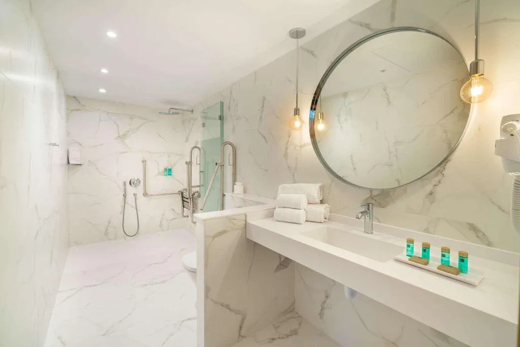 Room, L'Azure Hotel, Costa Brava