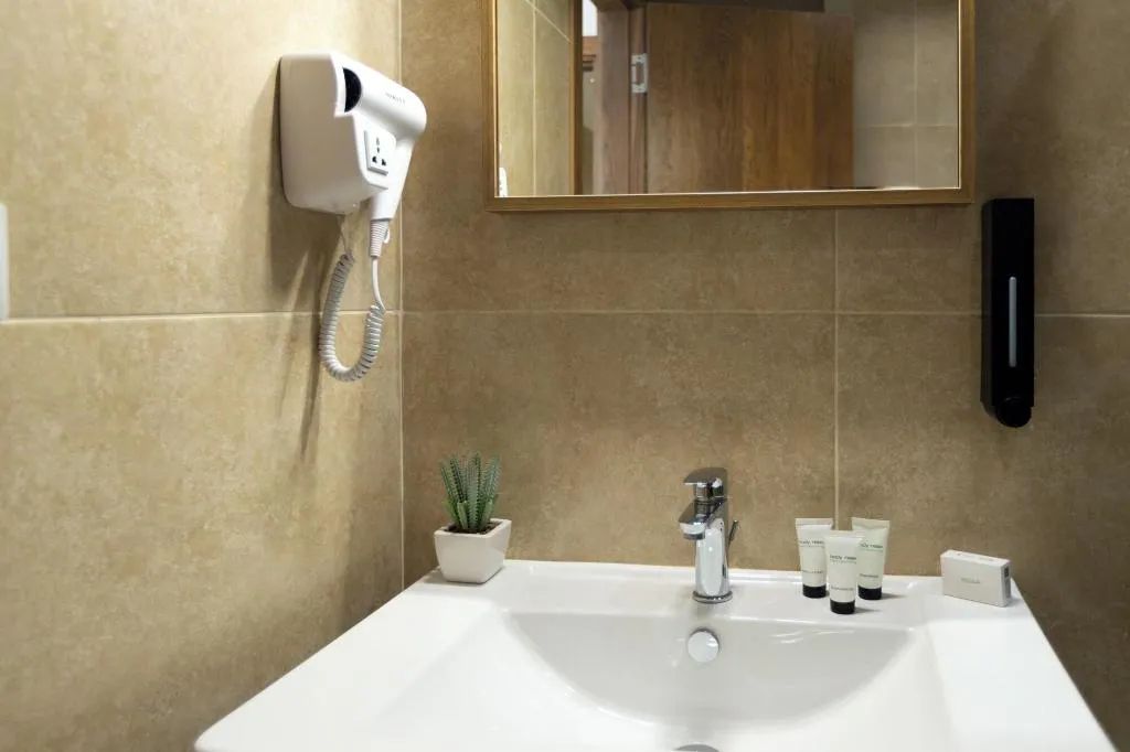 Room, Mazar Pyramids Hotel, Cairo