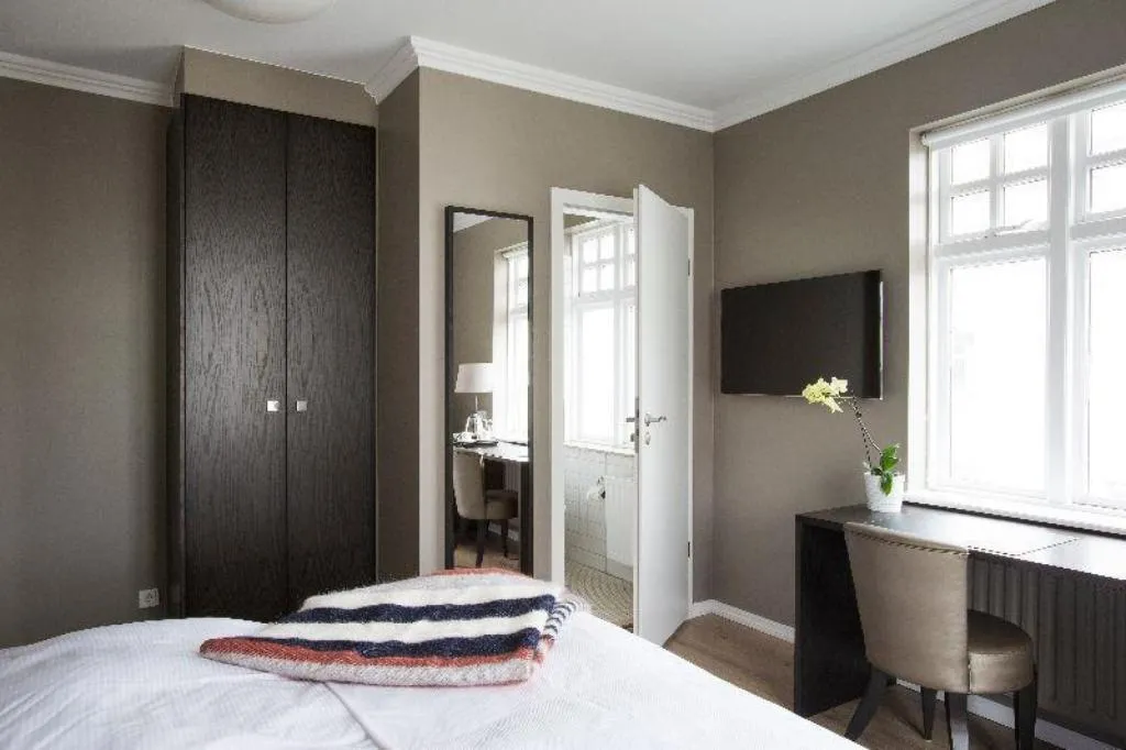 Room, Odinsve Hotel, Reykjavik