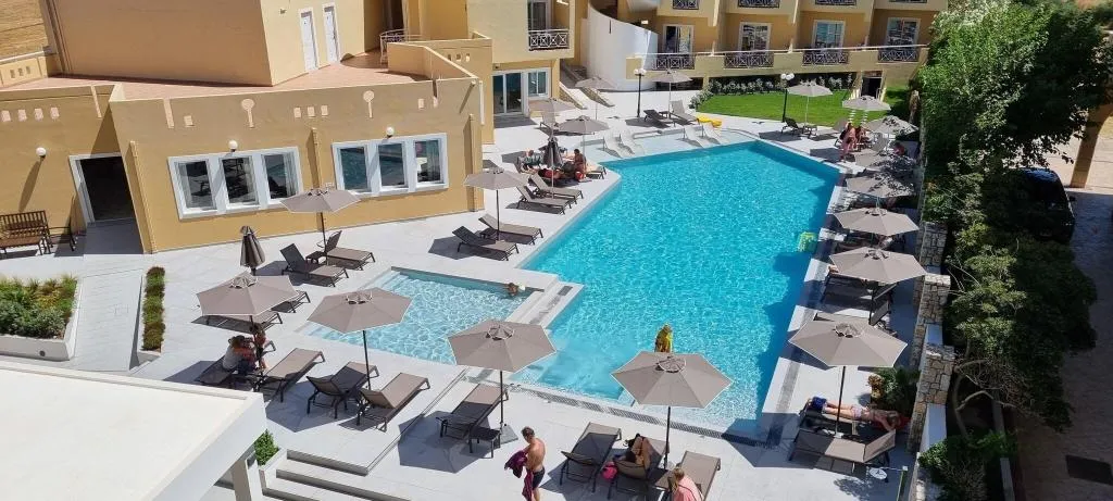 Pool, Sunny Bay, Crete