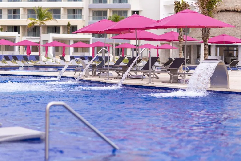 Pool, Planet Hollywood Adult Scene - All-Inclusive Resor, Cancun Area
