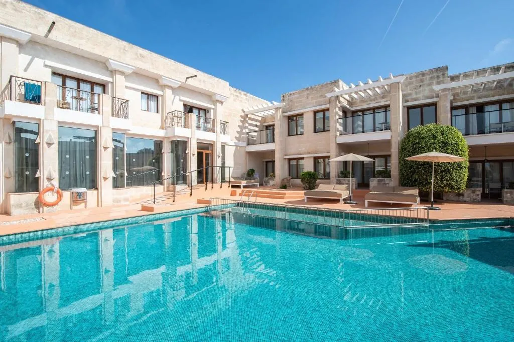 Pool, Menorca Binibeca by Pierre & Vacances Premium*, Menorca