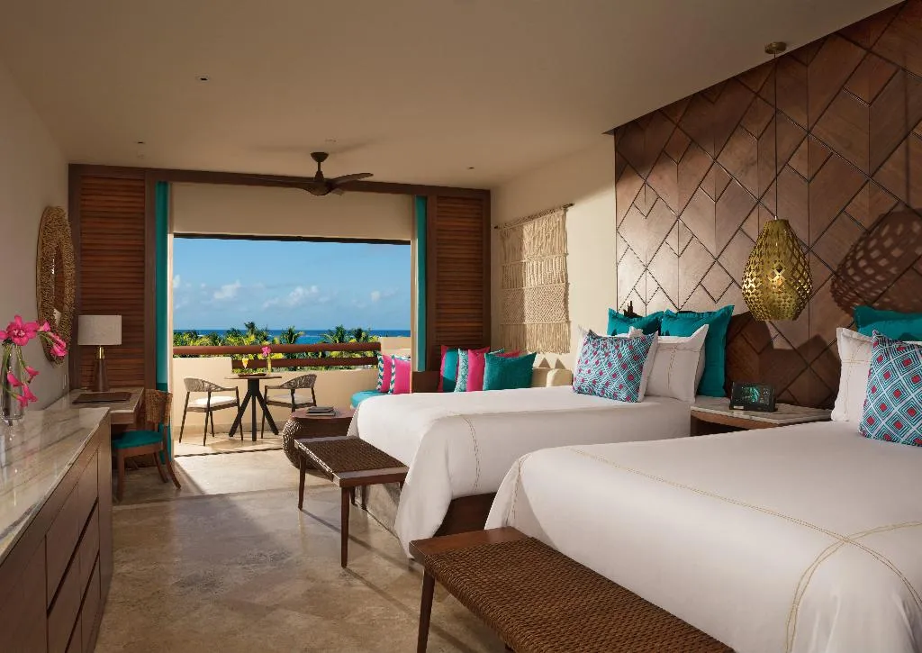 JUNIOR SUITE OCEAN VIEW TWO DOUBLE BEDS Room, Secrets Maroma Beach Riviera Cancun, Playa Del Carmen