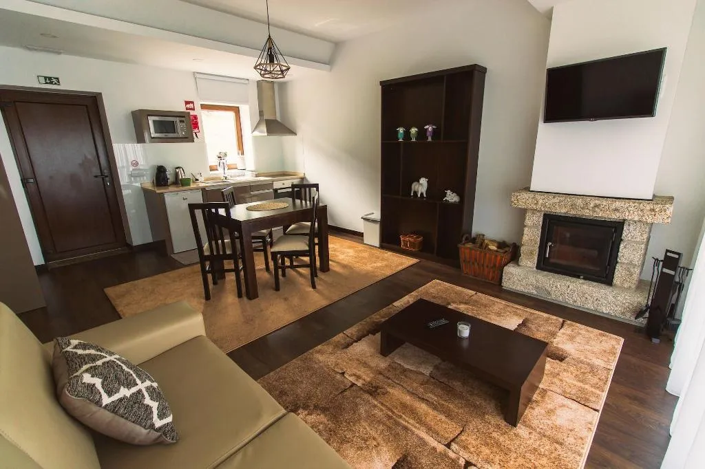 Room, Pousadela Village, Porto