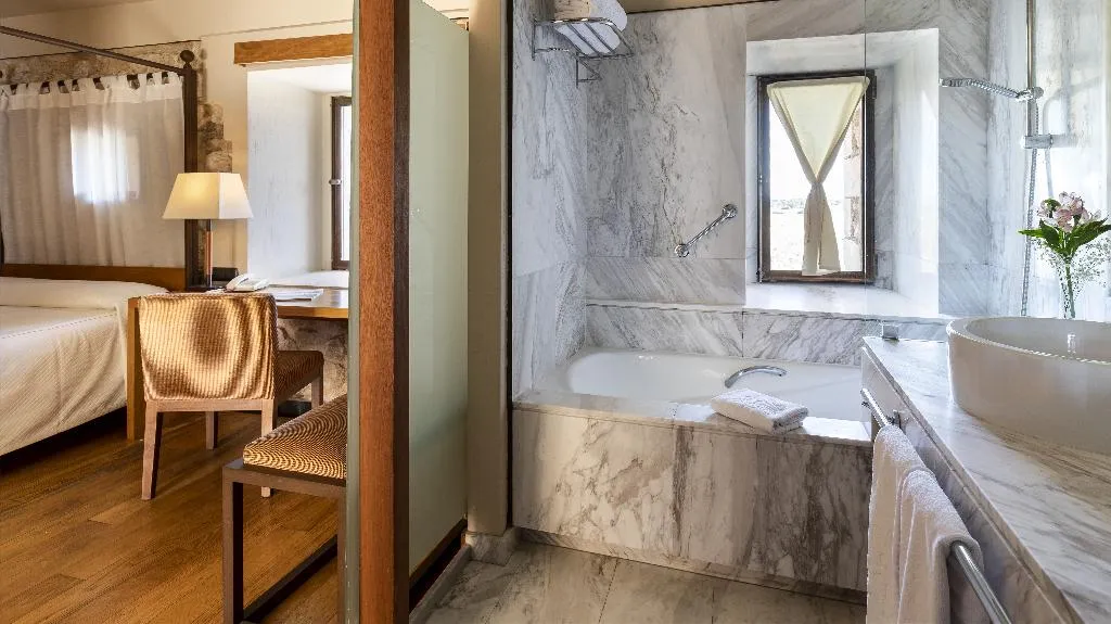 DOUBLE STANDARD Room, Parador de Alarcon, Valencia