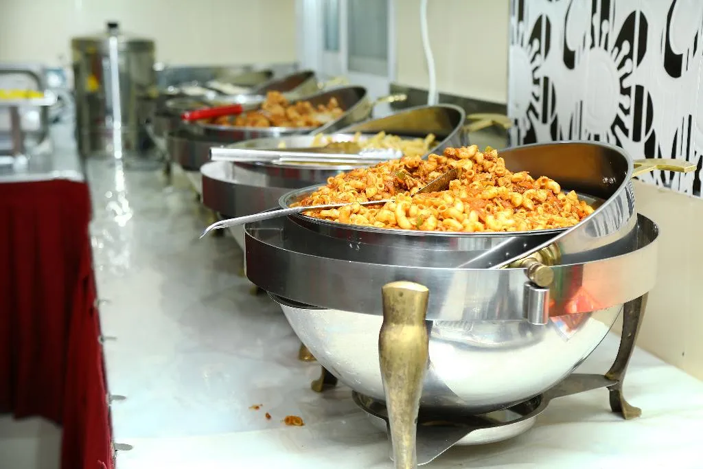 Restaurant, Golden Square Hotel Apartments, Dubai