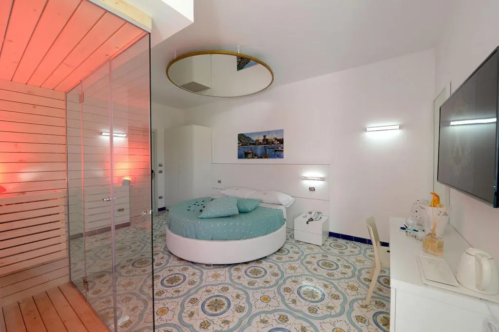 Room, X Hotel, Naples