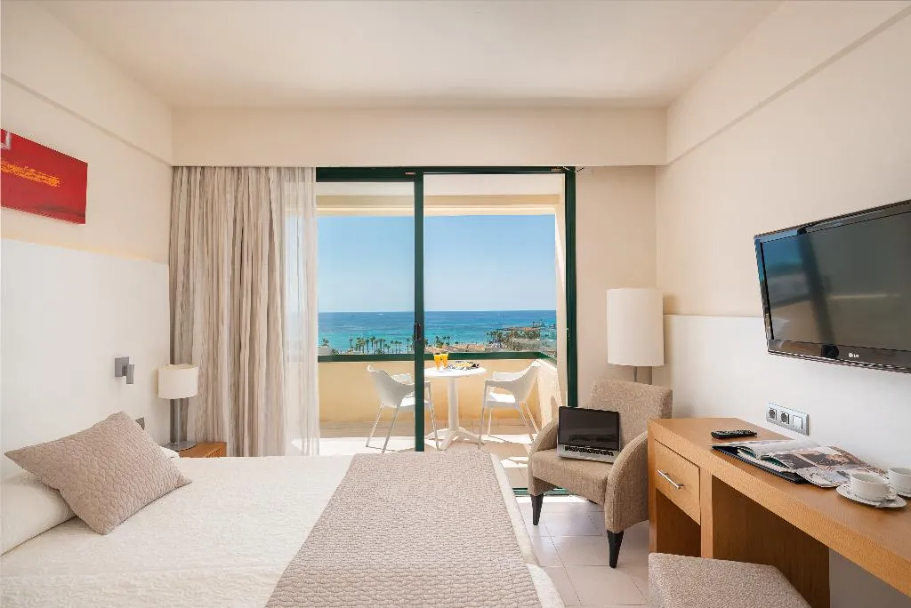 DOUBLE SINGLE USE SEA VIEW WITH BALCONY Room, Welikehotel Marfil Playa, Majorca