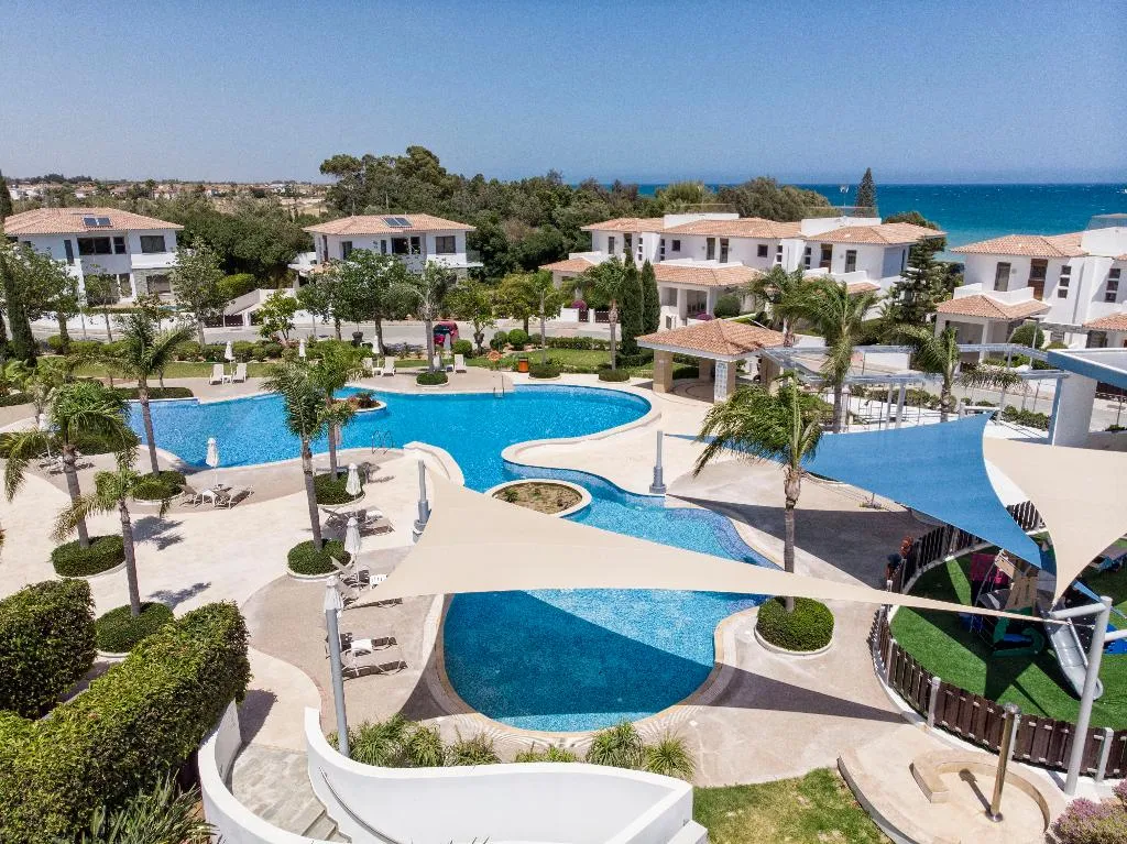 Pool, Atlantis Gardens Apartments & Villas, Cyprus