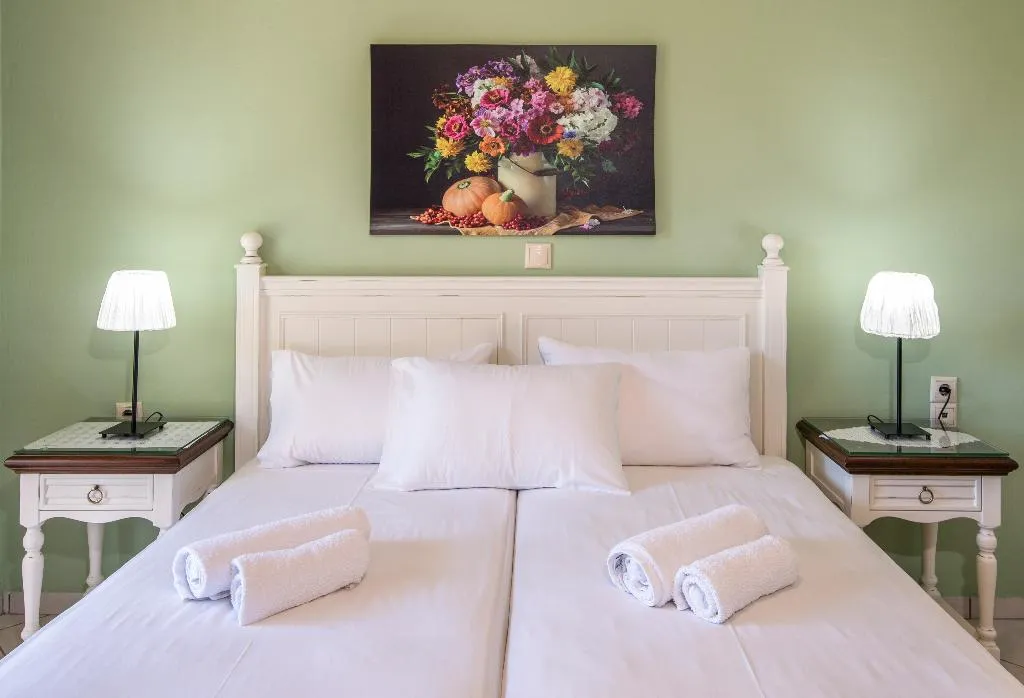 STUDIO ONE BEDROOM Room, Stamatakis Boutique Studios, Crete