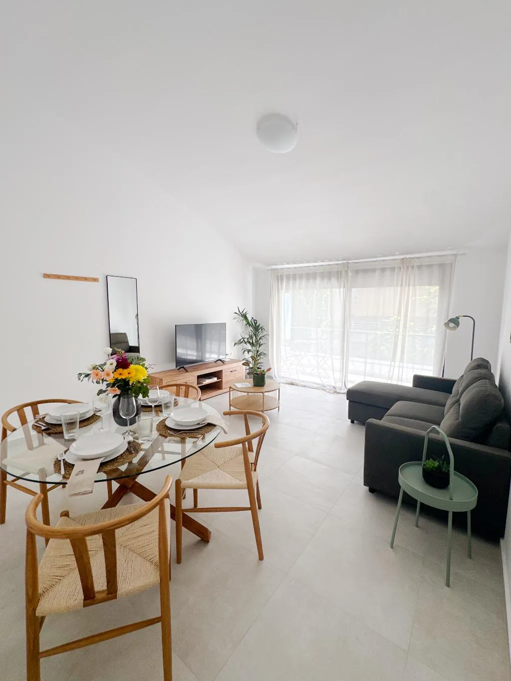 APARTMENT SUPERIOR WITH BALCONY Room, Noon Smart Residences, Athens
