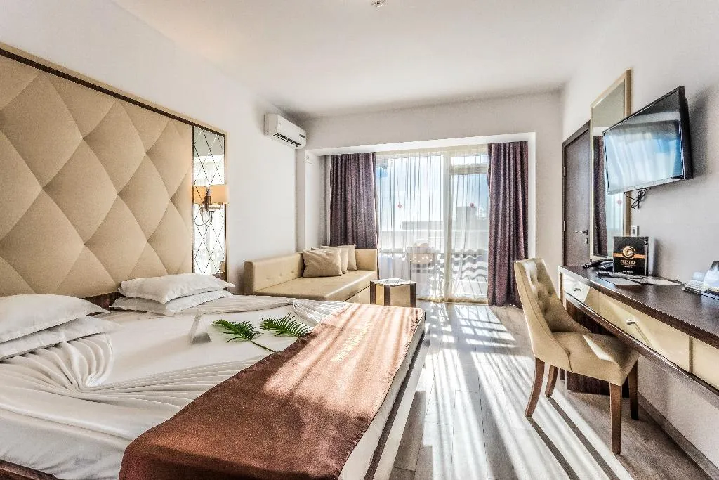 DOUBLE DELUXE WITH AIR CONDITIONING Room, Prestige Deluxe Hotel Aquapark Club, Varna