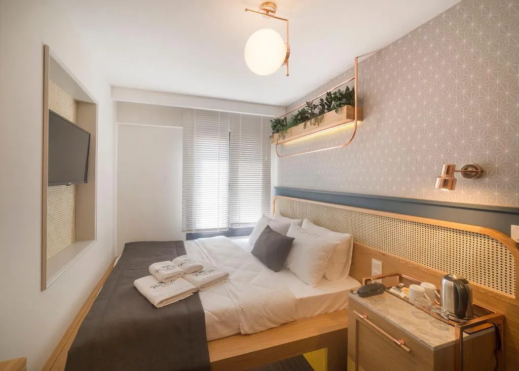 DOUBLE STANDARD Room, Viva La Vita, Izmir