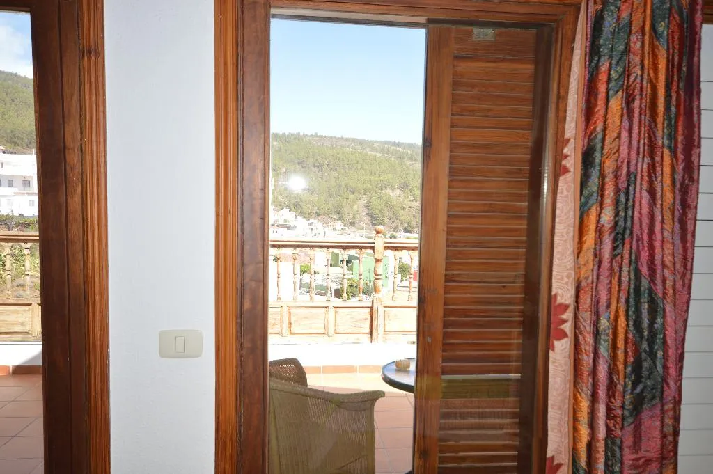 Room, Alta Montaña, Tenerife