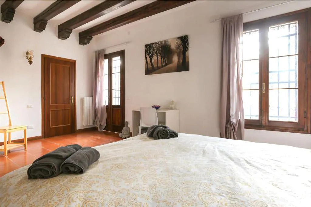 Room, B&B Villa Grimani, Venice
